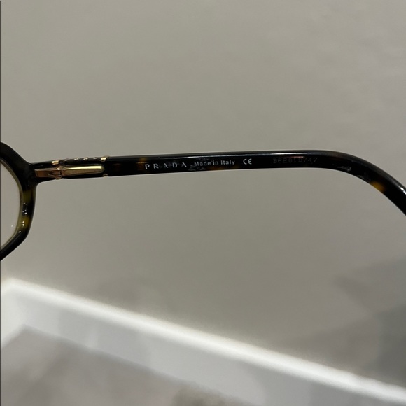 Prada tortoise shell cat eye reading glasses - Picture 4 of 4